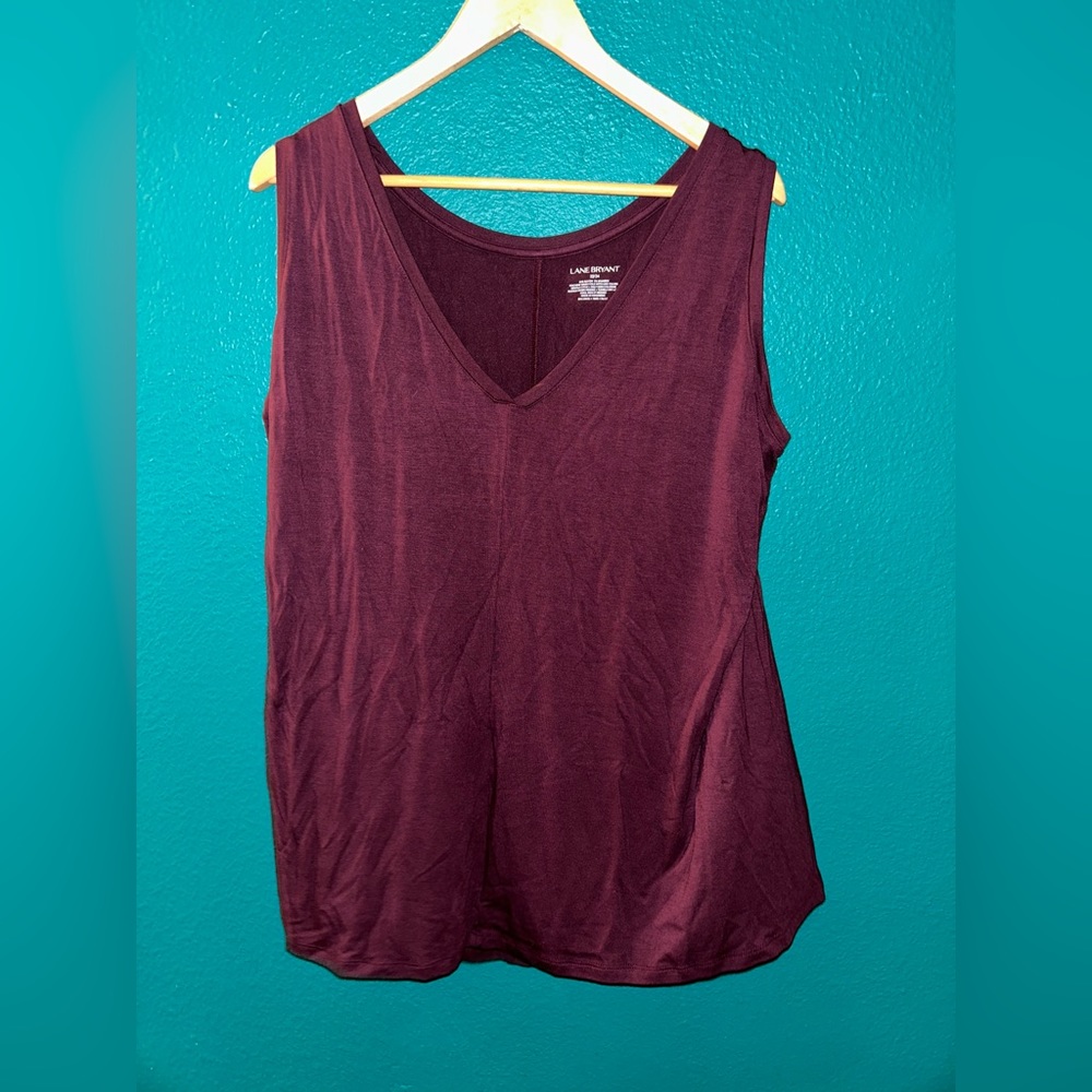 Lane Bryant swing V-neck tank top size 22/24
